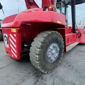 Chariot élévateur à flèche télescopique Kalmar d'occasion 45 tonnes en bon état DRD450 DRF450 DRT450 - Product Image 4