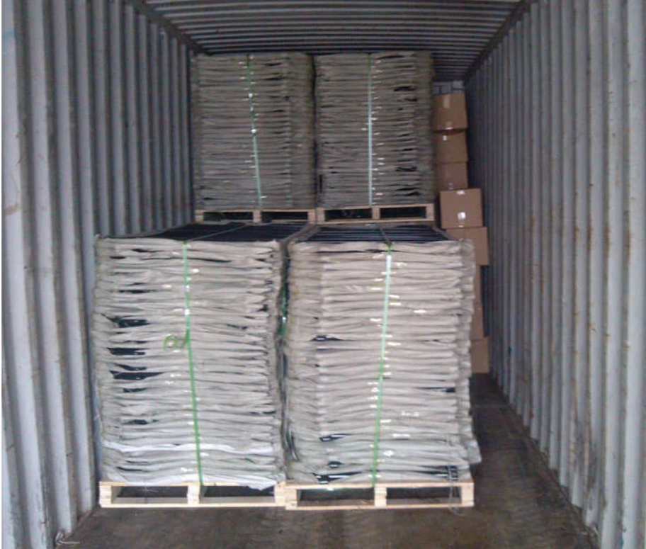 High Quality 50x200mm Screen Pvc Coated Professional V Folds 3d Welded Curved Wire Mesh Metal Panel Garden Fence
