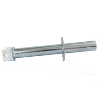 Ensemble de tubes en acier galvanisé soudés sur mesure avec support carré, poteau de montage en acier fabriqué avec précision avec plaque ronde