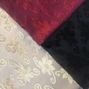 Vente de gros Rembourrage en polyester de Chine, Tissu teint en fil jacquard gaufré uni épaissi court en peluche velours velours/ - Product Image 2