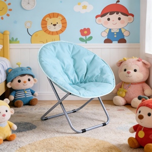 Silla Plegable Resistente para un Estilo Clásico al Aire Libre y un Rendimiento Robusto en Todo Clima - Product Image 1