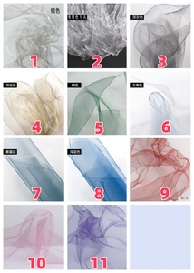 Tissu en tulle rigide métallisé doré froissé et pliable pour toile de fond de mariage, voile de mariée et décoration de fête - Product Image 3