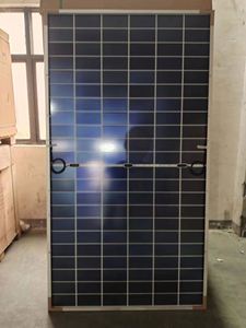 Panel Fotovoltaico Trina Solar Tipo N TOPCon de Alta Eficiencia, Paneles Solares Bifaciales de Media Celda de 680w 690w 700w 710w 720w en Venta - Product Image 4