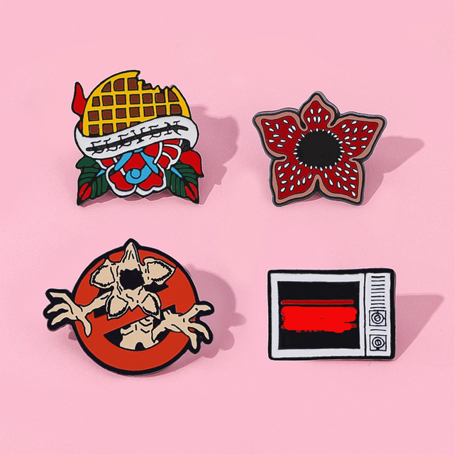 Fashion Eleven Waffle Demogorgon Flower TV Logo Alloy Brooch Horror Sci-fi Character Lapel Pins for Fans Collection / Giiving