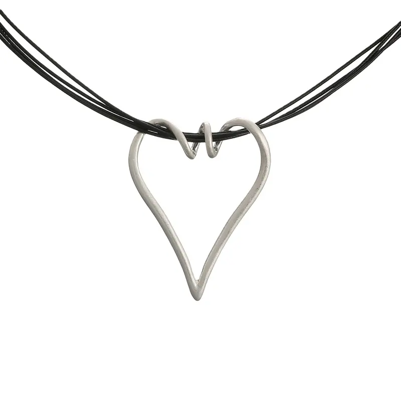 Fashion Shiny Silver Heart Alloy Pendant Love Chocker Necklace For Women