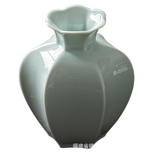 Jarrón de granada de porcelana monograma esmaltada hecho a mano de Wuxi Tang Ceramic Co Ltd, jarrón zen asiático para mesa, para ceremonia del té y hogar. - Product Image 2