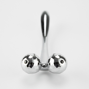 <span class=keywords><strong>V</strong></span> <span class=keywords><strong>Line</strong></span> 3D Face Massager Roller Outil raffermissant anti-rides pour la ligne de la mâchoire, le contour du visage et les soins du cou - Product Image 4