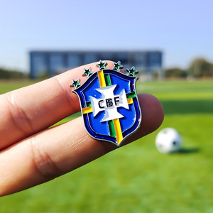 Distintivo commemorativo in ferro con logo di club calcistici europei, di alta qualità, stampato in serigrafia, smaltato, all'ingrosso 2026 - Product Image 5