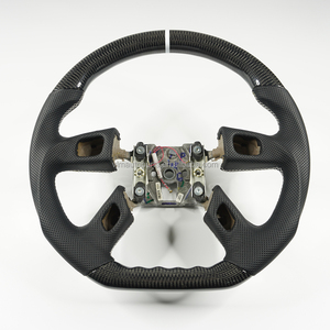 Volant en fibre de carbone forgé sur mesure avec perforations pour H1 H3 & Silverado 2003+ Intérieur - Product Image 1