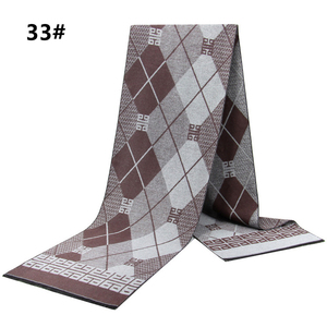 <span class=keywords><strong>Sciarpa</strong></span> lunga da uomo di moda invernale classica con collo a quadri in poliestere blu Navy <span class=keywords><strong>sciarpa</strong></span> da lavoro calda e spessa nera all'ingrosso - Product Image 6