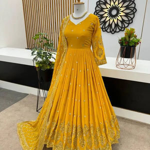 Nuevo diseñador de ropa de fiesta hermoso vestido simple digital de lujo con dupatta Vestidos de alta calidad Vestido de tela Premium - Product Image 1