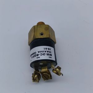 Pressostat Maxima S-M-2C-6071 G1/2 en laiton SPST magnétique pour chariot élévateur Doosan D110S5 D130S5 - Product Image 2