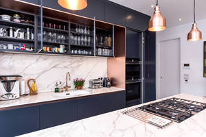 Gabinete australiano armadio da cucina alla moda pavimenti in legno massello isola e piani <span class=keywords><strong>di</strong></span> <span class=keywords><strong>lavoro</strong></span> bianchi con luce - Product Image 3