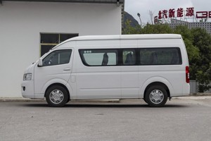 Minibús Económico de 14 <span class=keywords><strong>Plazas</strong></span>, Microbús Foton, <span class=keywords><strong>Furgoneta</strong></span> de Pasajeros China de Gasolina - Product Image 4