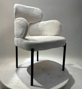 <span class=keywords><strong>Chaise</strong></span> de salon <span class=keywords><strong>en</strong></span> <span class=keywords><strong>tissu</strong></span> Teddy blanc <span class=keywords><strong>avec</strong></span> <span class=keywords><strong>accoudoir</strong></span> pieds <span class=keywords><strong>en</strong></span> métal de luxe couleur personnalisée Sillas Comedor - Product Image 3