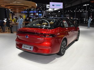 AION <span class=keywords><strong>S</strong></span> 2020 630KM Charm Max, voiture électrique d'occasion de haute qualité, cinq portes, cinq sièges, sièges en cuir - Product Image 6
