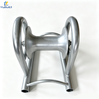 Galet de tirage pour câble métallique avec protections latérales pour conduits en acier, pour courbures de câbles, pour raccords, pour zones de transformateurs, pour tirages en pente raide