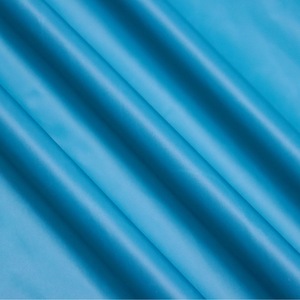 Vente <span class=keywords><strong>chaude</strong></span> 380T Full Dull Anti-Static Plain Nylon Taffetas Tissu Résistant À L'eau pour Doudounes - Product Image 5