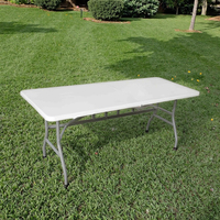 Table pliante moderne blanche en plastique HDPE mobilier d'extérieur rectangulaire portable pour restaurants hôtels cuisines banquets gymnases