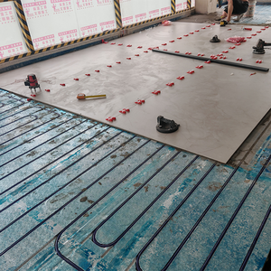 ホテルやアパート向けのアルミ層付きエコフレンドリーXPS床暖房システム 簡単設置 水温式暖房 - Product Image 5