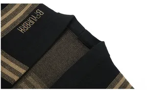 XGY 최신 인기 상품 카디건 스웨터 남자 자카드 직물 스웨터 남자의 뜨개질을 한 카디건 재킷