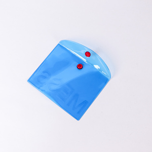 Pochette d'emballage personnalisée transparente en PVC avec fermeture à bouton-pression - Product Image 4