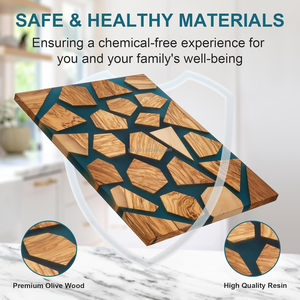 Planche à découper en bois d'olivier écologique et résine, durable et éco-responsable, 16x12 pouces - Product Image 6
