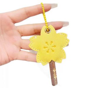 Protector de Llaves Multifuncional y Elegante con Diseño Floral, para Llaves de Casa, Colorido Soporte para Llaves con Diseño de Flor de Cerezo - Product Image 4