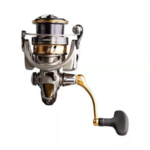 Moulinet spinning Daiwa Aggrest LT avec bobine métallique pour la pêche aux leurres, manivelle droite, pêche en mer et sur roche - Product Image 3