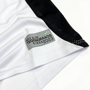 Camiseta de fútbol de malla personalizada, camisetas de fútbol de club con diseño de bordado de sarga de aparejos transpirables americanos - Product Image 5