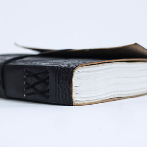 Carnet de voyage en cuir véritable fait main avec bordure festonnée, reliure thermique, journal antique, carnet de croquis, cadeau idéal pour les artistes - Product Image 4