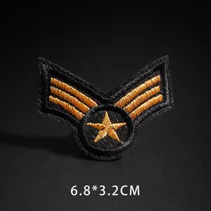 戦術的なバッジ服パッチ戦術的な刺Embroideredパイロットエポレット