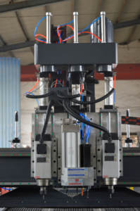 30% indirim 1325 4x8ft doğrusal tip otomatik araç değiştirme ATC ağaç İşleme cnc yuvalama router ile döner - Product Image 5