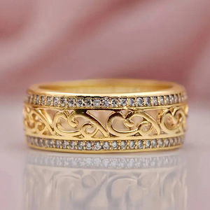 Anello Traforato a Doppia Fila con Motivo a Nuvole per Donne, Elegante Gioiello da Dito alla Moda - Product Image 2