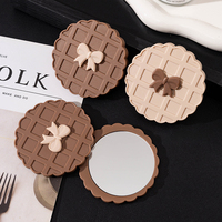 Miroir miniature en gaufre de couleur café mignon et portable pour filles, miroir de maquillage haute définition, petit miroir rotatif pour retoucher le maquillage