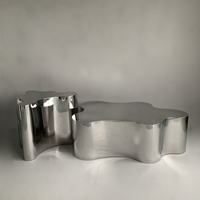 Ensemble de meubles de salon modernes et luxueux, table basse centrale en métal et acier inoxydable