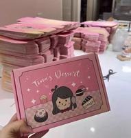 Maßgefertigte Schuh- und Kleidungsverpackung Rosa Versandbox Faltbare Wellpappe Geschenkversandbox mit Logodruck