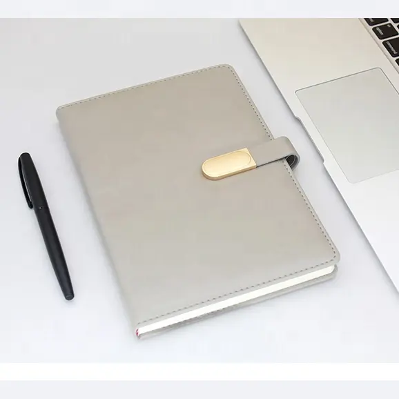 Toptan özel baskı kaplı dergisi A5 poliüretan deri defter özel B5 deri Notebook logo marka