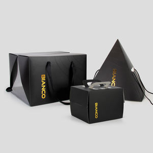 Boîte tiroir personnalisée avec logo pour gâteau roulé <span class=keywords><strong>suisse</strong></span>, gâteau éponge, et pâtisseries à emporter, avec plateau intégré pour desserts de boulangerie - Product Image 5