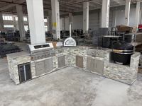 Îlot BBQ en L avec barbecue à gaz 43 pouces, glacière 70L, plaque de cuisson 29 pouces, évier 30L, fumoir BBQ, grill œuf, four à pizza, cuisine extérieure