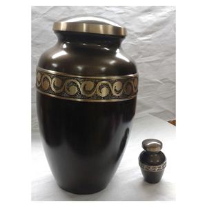 Urne de crémation de couleur noire de conception raisonnable, murale commémorative sculptée à la main, taille Standard, cendres humaines pour adultes - Product Image 2