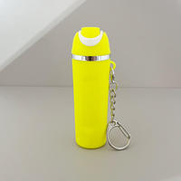 En gros, Mini ouvre-bouteille porte-clés pendentif en caoutchouc et acier inoxydable, mignon, tendance, léger, avec impression numérique et rangement pour rouge à lèvres