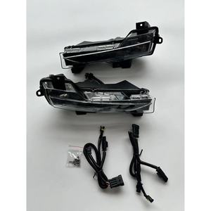 Feux antibrouillard LED Tesla Model 3 Y 12V 3000K avec clignotants séquentiels et feux de jour – Kit de modernisation - Product Image 3