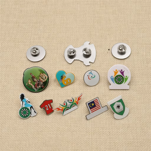 Épingle de Revers en Métal Personnalisée Émail Souple – Créez Votre Design - Product Image 6