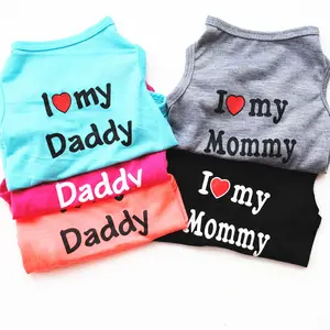 Wholesale pet dog clothes cat clothing fashion classic prints LOVE Mommy Daddy factory cheap price dog summer vest stocked