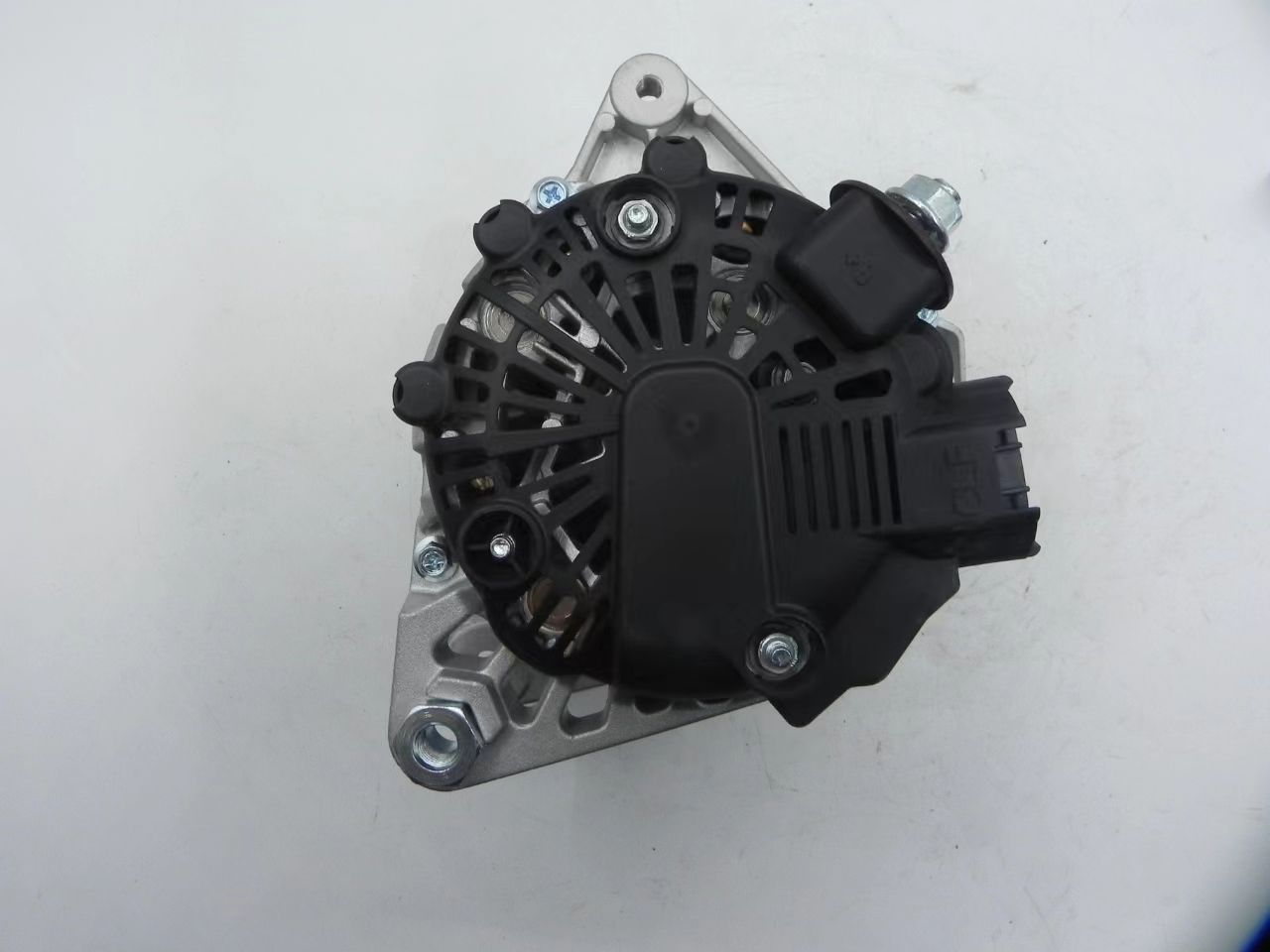 12V/90A Alternator for Hyundai Elantra GT - Reliable Power