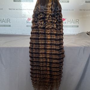 Perruques en gros en cheveux humains, frontales en dentelle 13x4 transparente, pré-épilées, avec mèches marron, ondulations profondes, couleur piano blond miel - Product Image 5