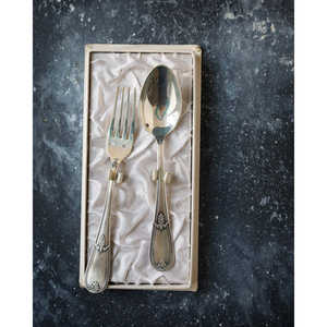 Juego de Cubiertos para Bebé de Aleación de Plata Francesa, Platos y Utensilios Elegantes para los Más Pequeños - Product Image 6