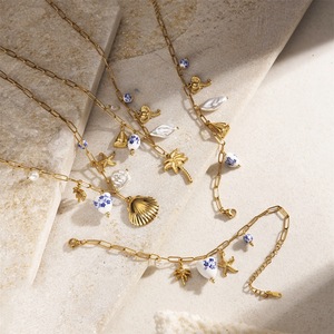 Nuova Serie Marina Creativa <span class=keywords><strong>Tina</strong></span>: Set Collana e Bracciale da Donna in Acciaio Inox con Motivo in Ceramica, Albero di Cocco, Perla e Conchiglia - Product Image 4