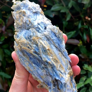 Minerales y Cristales Naturales Irregulares de 400-600g, Especímenes Decorativos, Regalos de Fósiles, Especímen de Cianita, Piedra en Bruto - Product Image 5